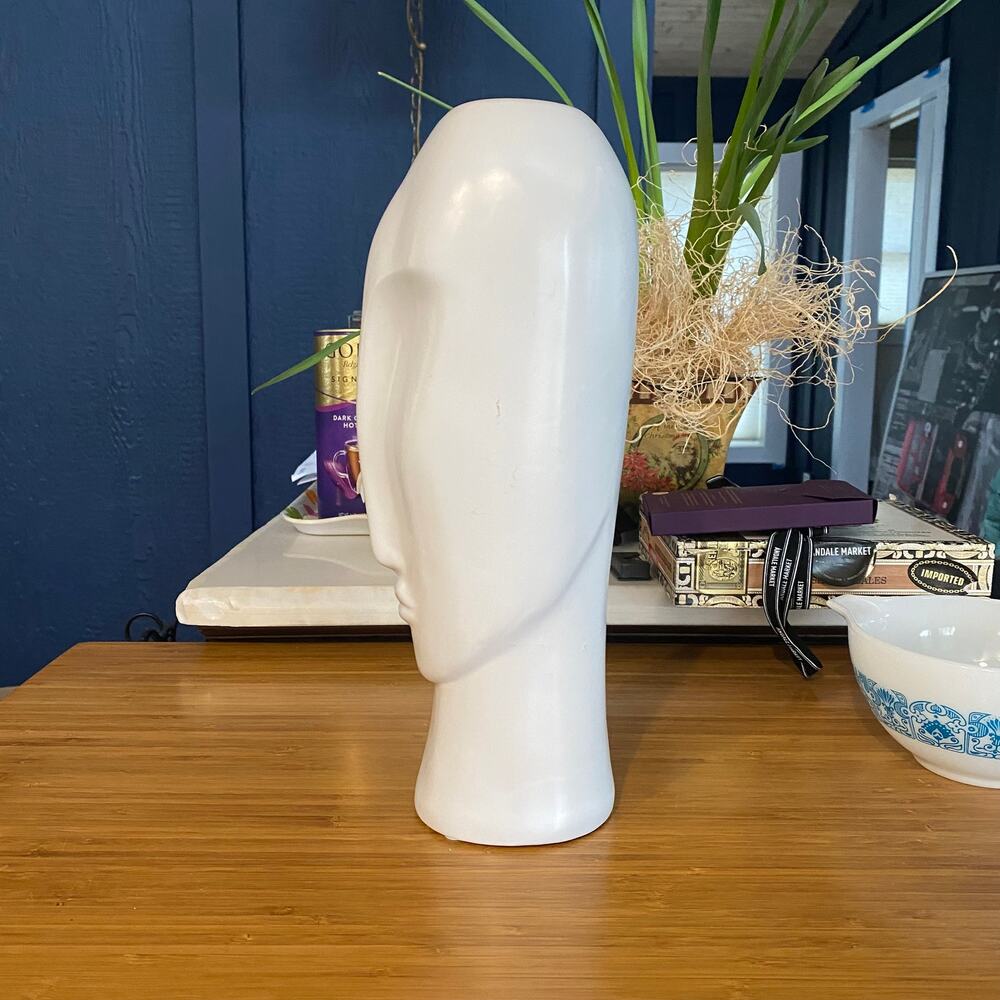 Three‎ Hands Corp White Ceramic 14” Modern Head Sculpture - Picture 2 of 9